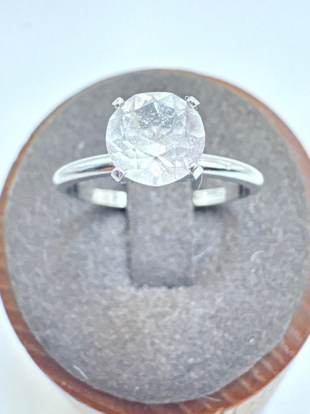 White Crystal Fantasy Cut Prong Set Promise Ring VTG Silver Tone Size 9